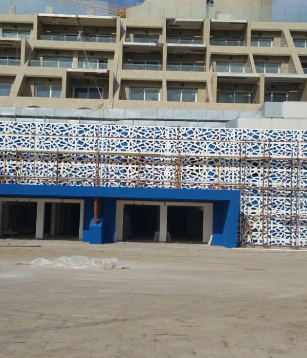 IMG-37bdae790984cda2455940fa8b7f05c4-V